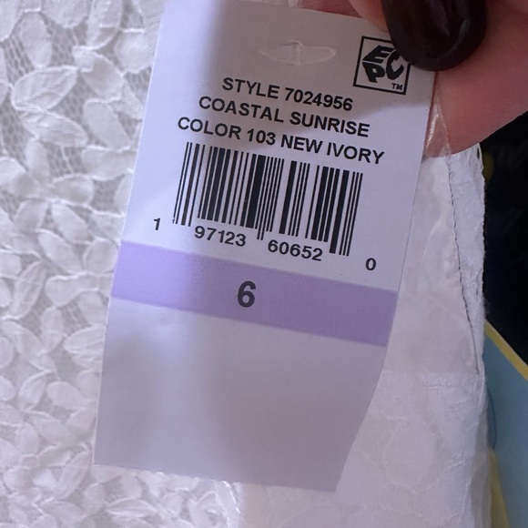 CeCe Floral Ruffle Sleeve A-Line Dress - Picture 5 of 7